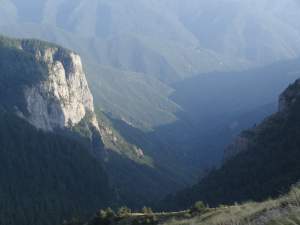 Xtrallusion photo library of independent, self-guided walking and sightseeing holidays in Italy. Pictures, images, photos and photographs taken along the way of this 1-day walking itinerary, to give you a visual impression of the day's walk.